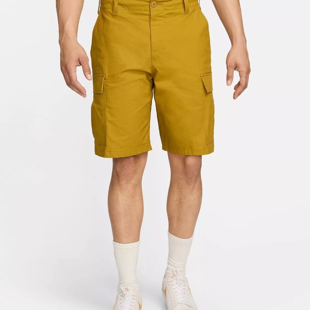 Nike SB Kearny Men's Cargo Skate Shorts Bronzine Mens Size 38 FQ0424-716